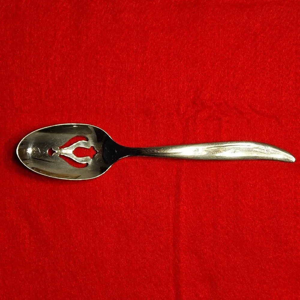 International Superior Stainless Silverware -‎ INS16 - 8